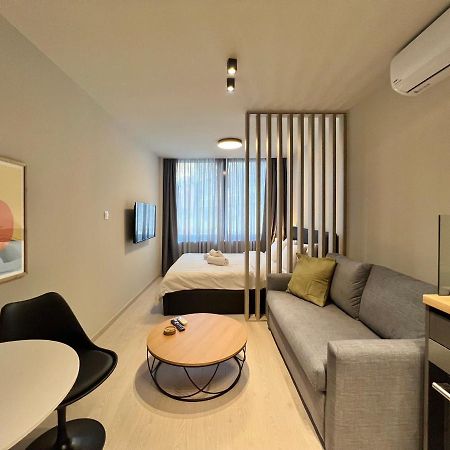 Aura Suite V6 By Halu! Солун Екстериор снимка